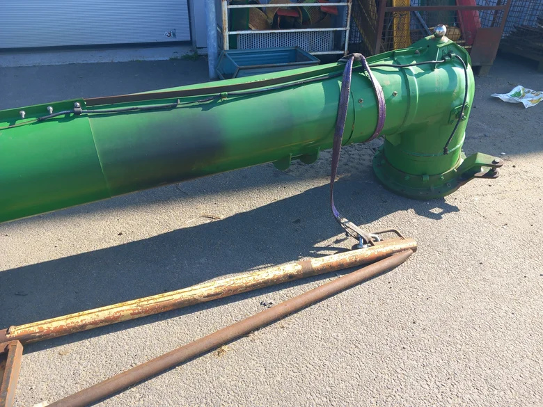 Tube de vidange pour JOHN-DEERE 9780 CTS