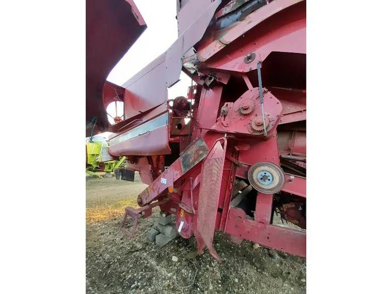Elevador para CASE IH AXIAL-FLOW 2388