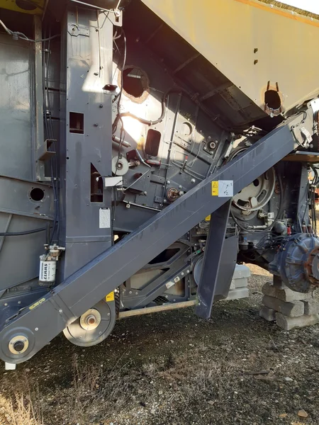 Conveyor for CLAAS LEXION 600