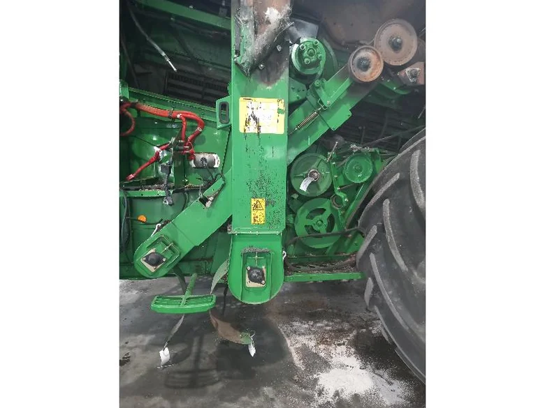 Conveyor for JOHN-DEERE S660