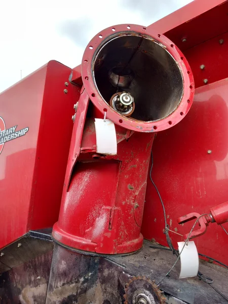 Coude et embase vis de vidange pour CASE IH AXIAL-FLOW 8010