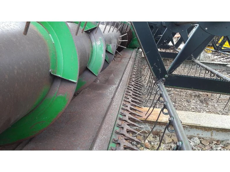 Rabatteur pour JOHN-DEERE 818