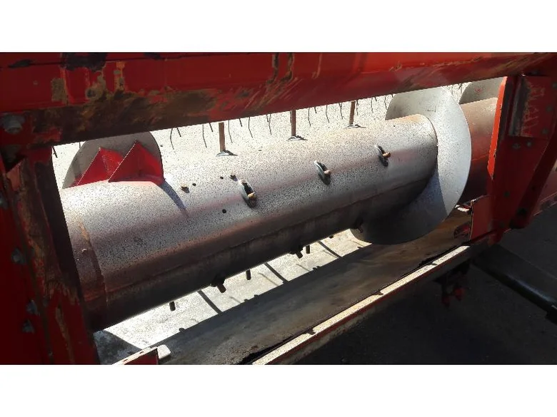 Rabatteur pour CASE IH 1030