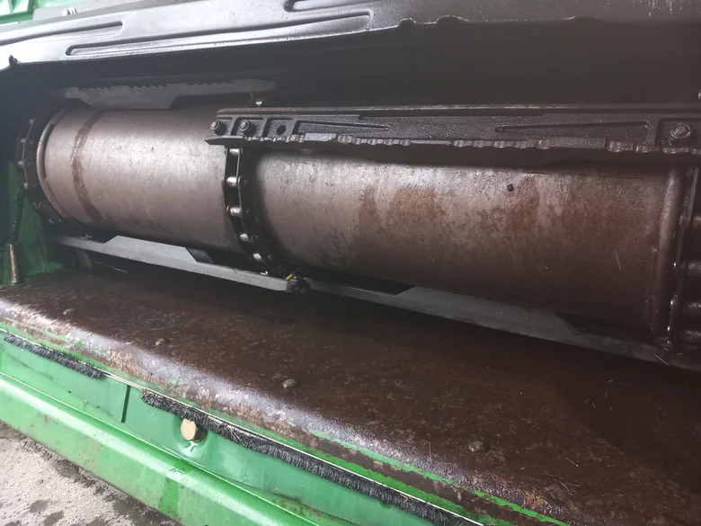 Rouleau de convoyeur pour JOHN-DEERE S660