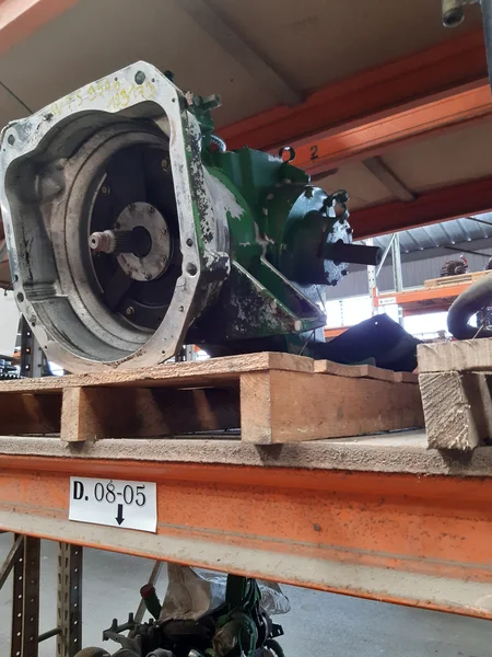 Sortie moteur pour JOHN-DEERE 9540 WTS
