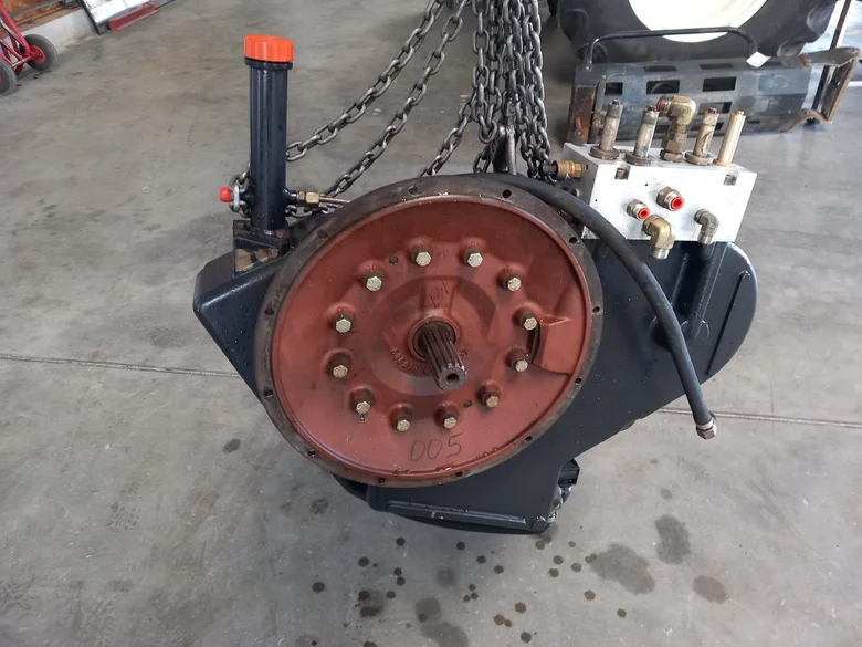 Sortie moteur pour NEW-HOLLAND CX 820