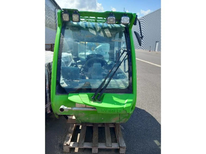 Cabine complète pour MERLO TF 42.7