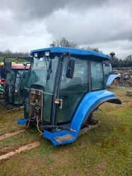 Cabine complète pour FORD 8670