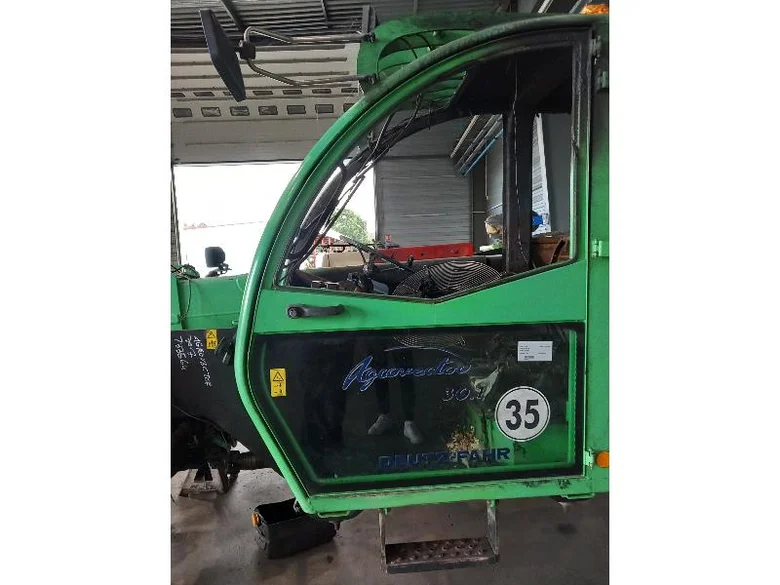 Porte pour DEUTZ FAHR AGROVECTOR 30.7