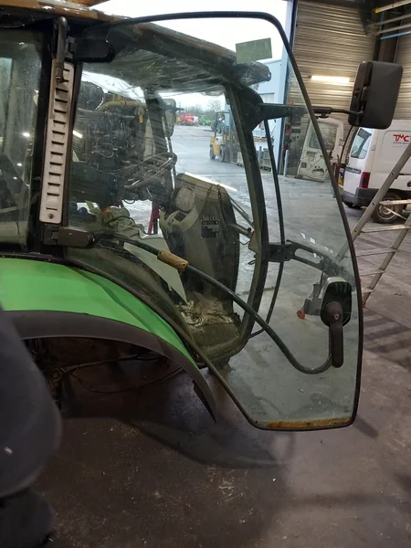 Puerta para DEUTZ FAHR 6150