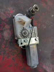 Moteur électrique pour VALMET T213