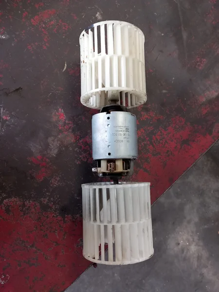 Equipement cabine pour VALMET T213