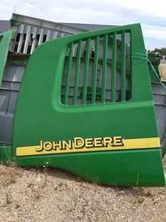 Panneau latéral pour JOHN-DEERE 9540 WTS