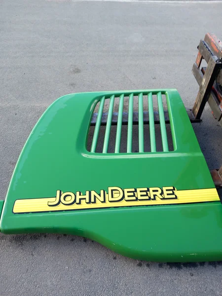 Panneau latéral pour JOHN-DEERE 9780 CTS
