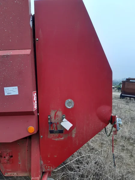 Panneau latéral pour NEW-HOLLAND 544