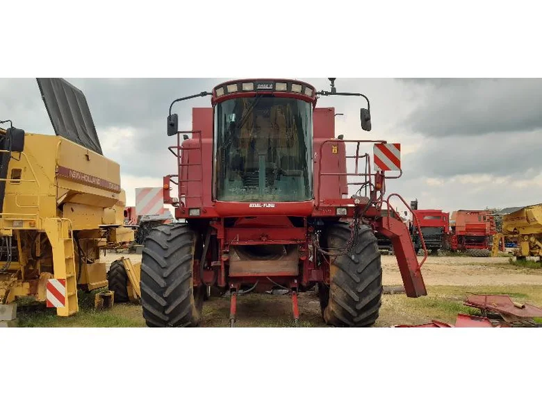 Estribo para CASE IH AXIAL-FLOW 2388
