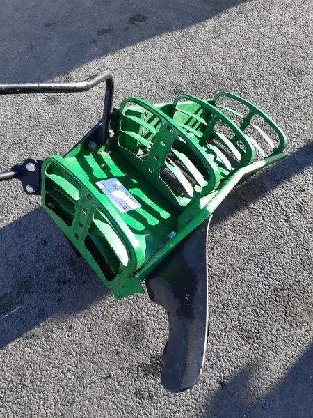 Marche pied pour JOHN-DEERE 6120 M