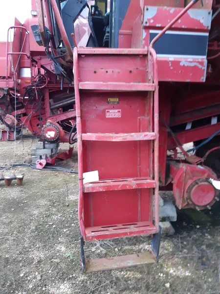 Escalera para cosechadoras para CASE IH AXIAL-FLOW 1620