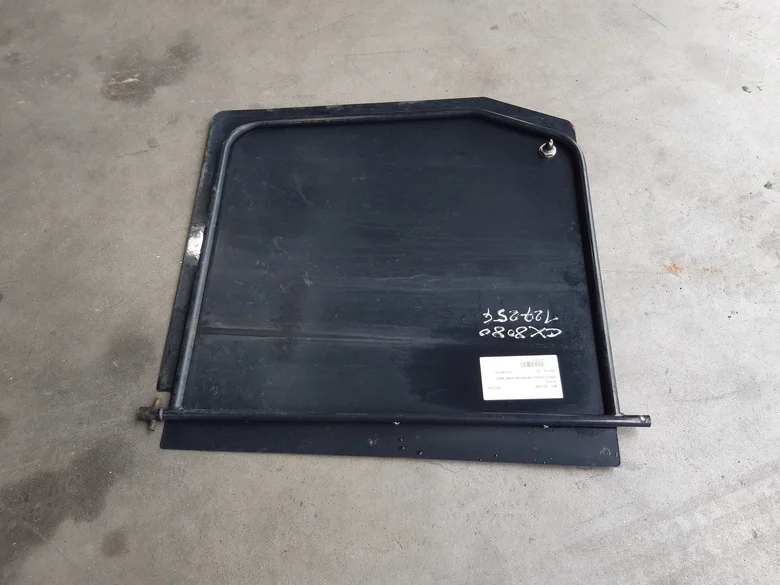 Panneau latéral pour NEW-HOLLAND CX 8080