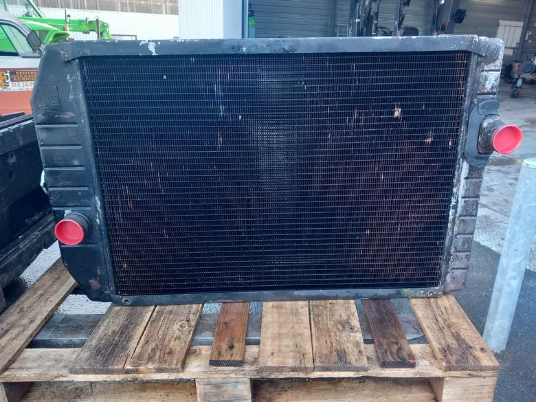 Cooling system for JOHN-DEERE CTS