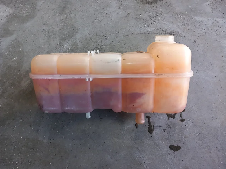 Cooling system for NEW-HOLLAND T7.190