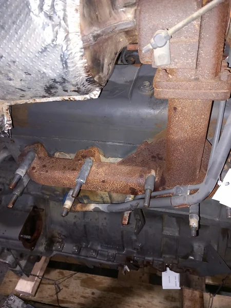 Echappement pour MASSEY FERGUSON 6612