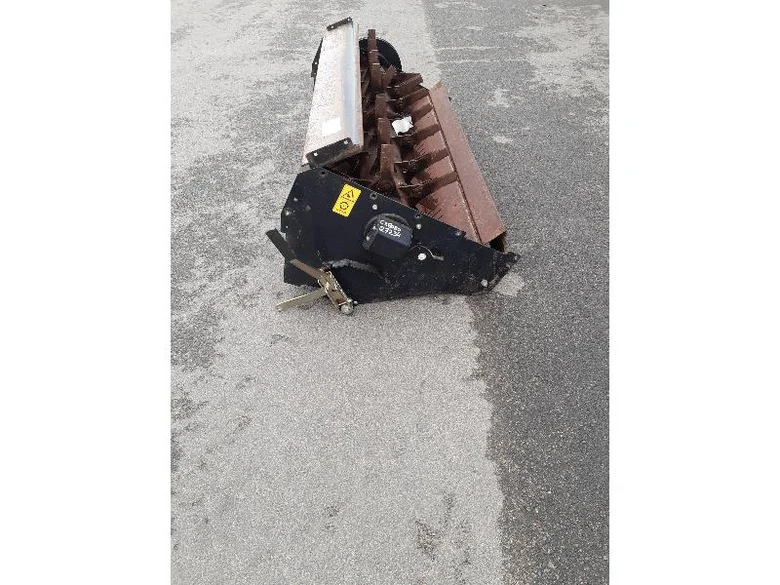 Caisson de broyeur pour NEW-HOLLAND CX 8080