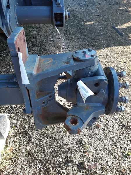 Fusée et porte fusée pour CLAAS LEXION 600