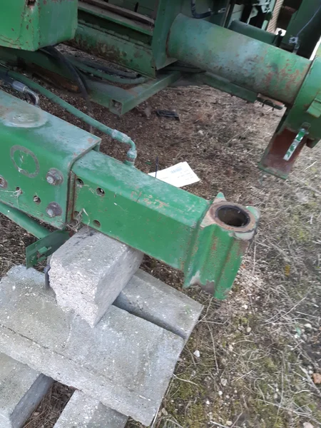 Fusée et porte fusée pour JOHN-DEERE 2054