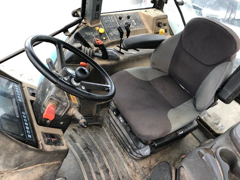 Attelage pour NEW-HOLLAND TM 115