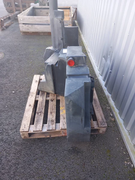 Réservoir à gazole pour FORD 8670