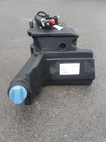 Réservoir à gazole pour JOHN-DEERE 6120 M