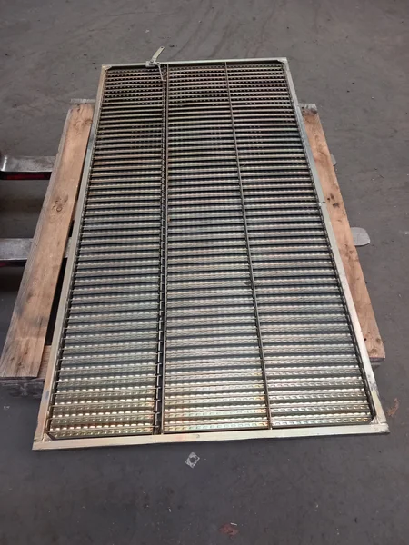 Grille et pré-grille pour CLAAS LEXION 600