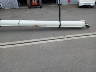 Tube de vidange pour CLAAS LEXION 600