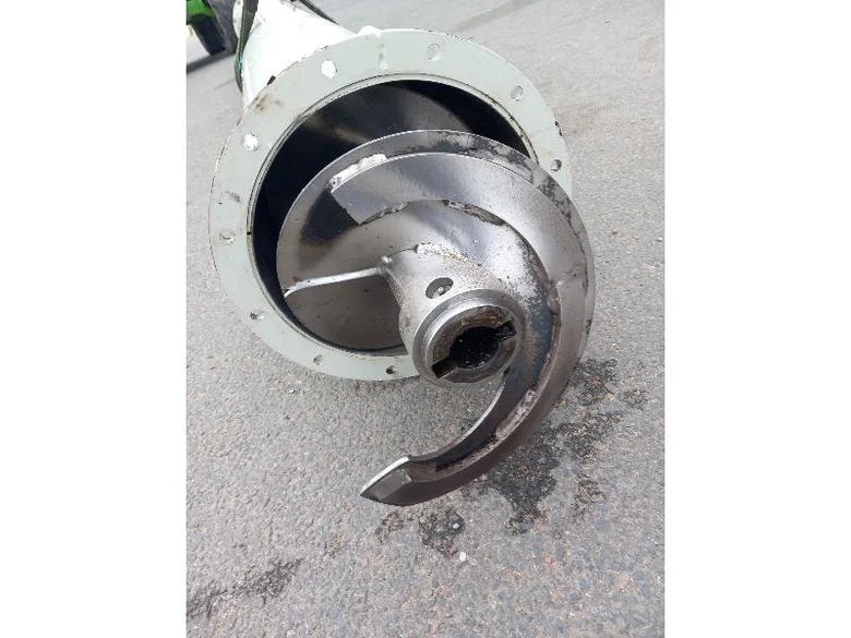 Vis de vidange pour CLAAS LEXION 600