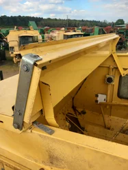 Capot pour NEW-HOLLAND TX 64