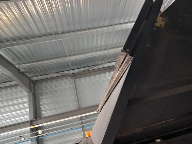 Capot pour NEW-HOLLAND CR 980