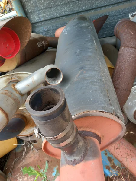 Exhaust for NEW-HOLLAND CR 980