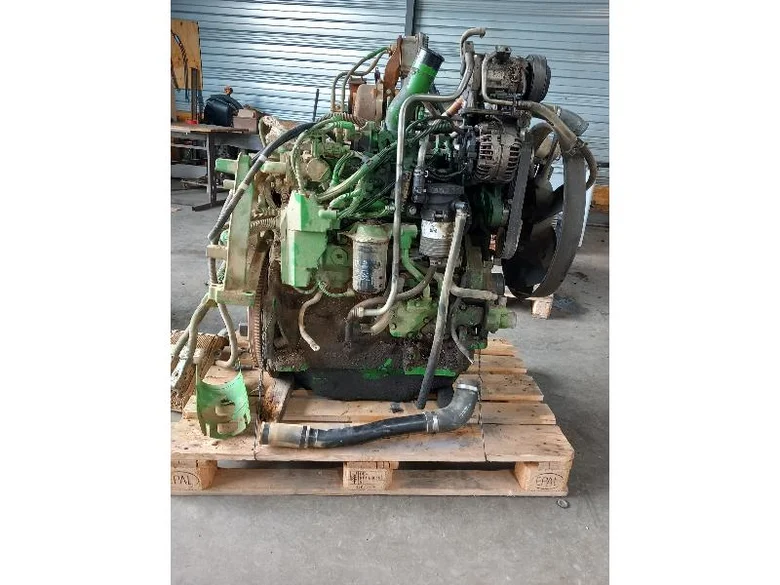 Complete engine for JOHN-DEERE 6115 R