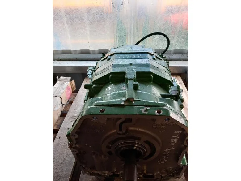 Boite de vitesse complète pour JOHN-DEERE 6115 R