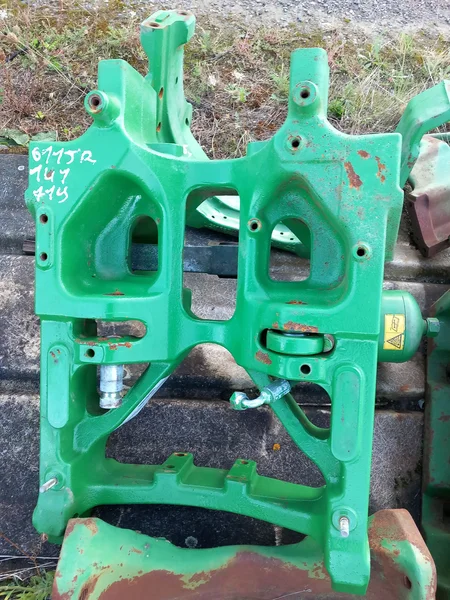 Berceau pour JOHN-DEERE 6115 R