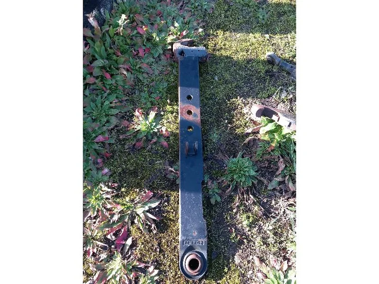 Bras inférieur pour MCCORMICK MTX 120
