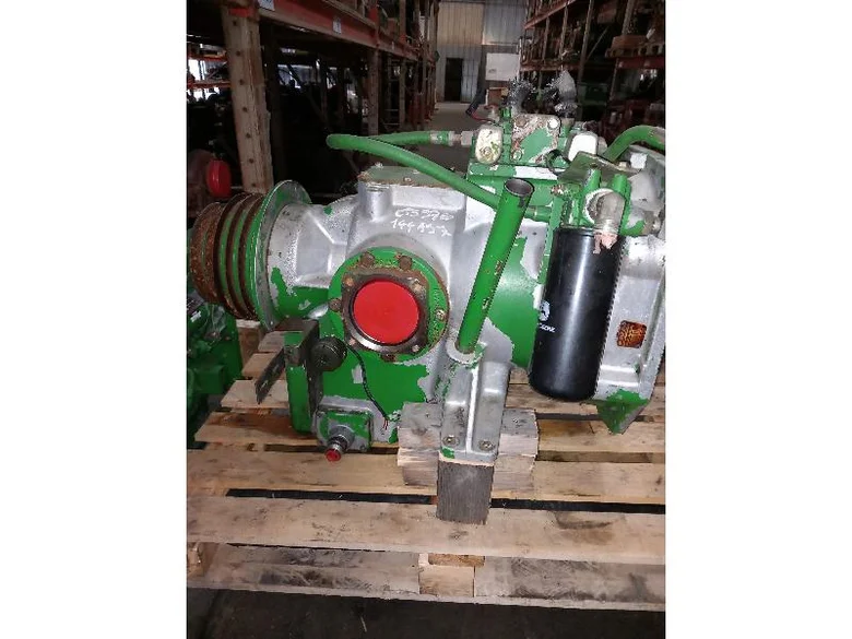 Sortie moteur pour JOHN-DEERE 9780 CTS