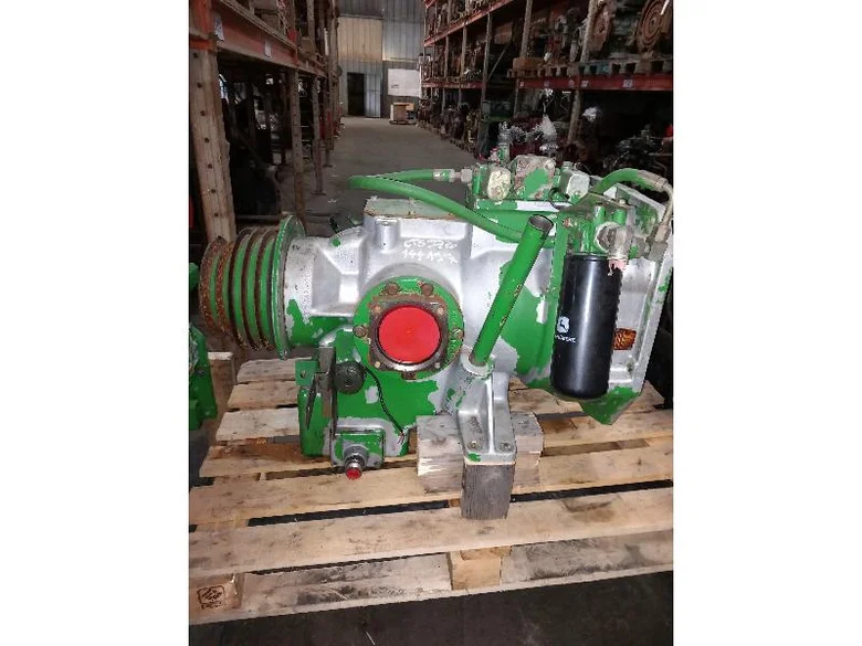 Sortie moteur pour JOHN-DEERE 9780 CTS