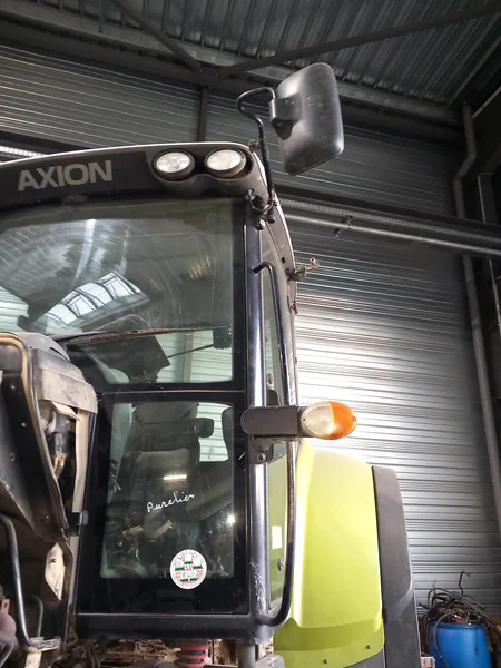 Cabine complète pour CLAAS AXION 840