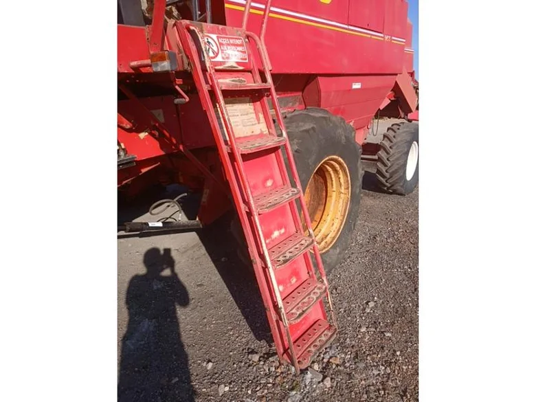 Escalera para cosechadoras para LAVERDA 2350