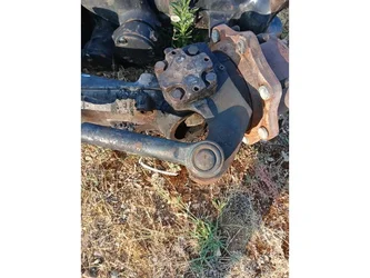 Pivot pour MASSEY FERGUSON 6445