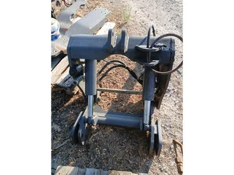 Relevage avant pour MASSEY FERGUSON 6445