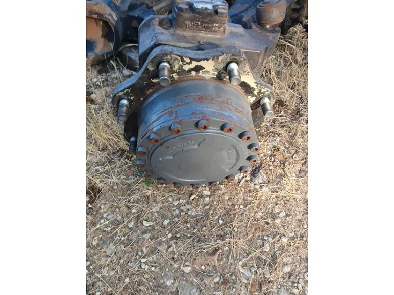 Wheel Hub for MASSEY FERGUSON 6445