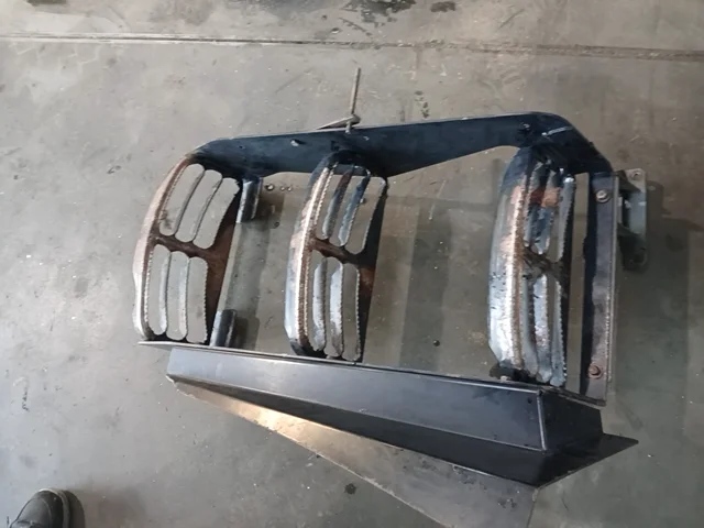 Escalón para MASSEY FERGUSON 7616